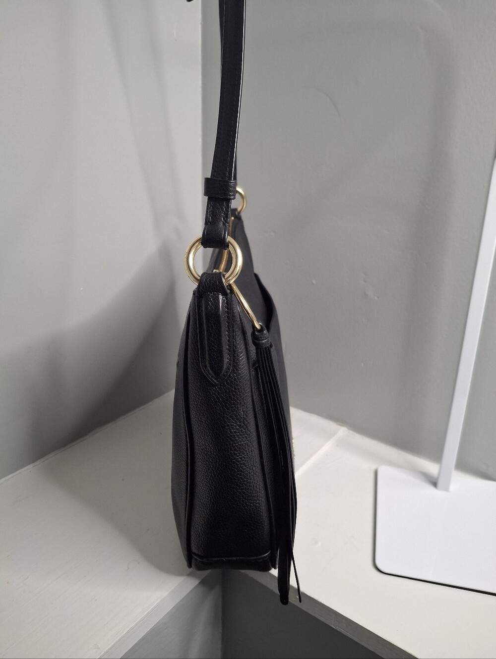 Coach Chaise Black Polished Pebble Leather Crossbody Bag Gold Hardware - Picture 3 of 9